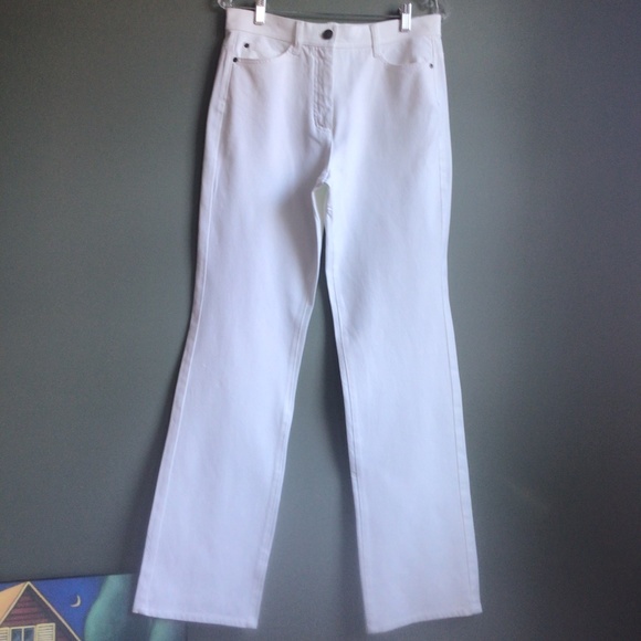 NWOT Olsen Ladies white straight leg jeans sz 6/S, 32” inseam perfect condition - Picture 1 of 13